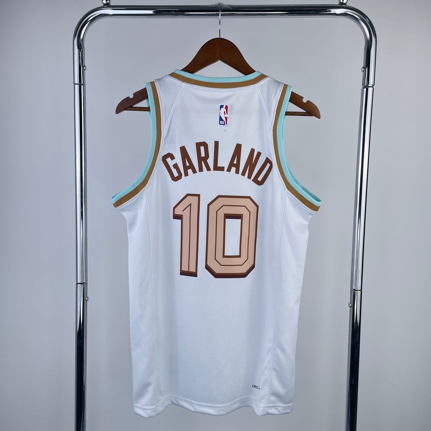 Cleveland Cavaliers 23 (Retro Players)