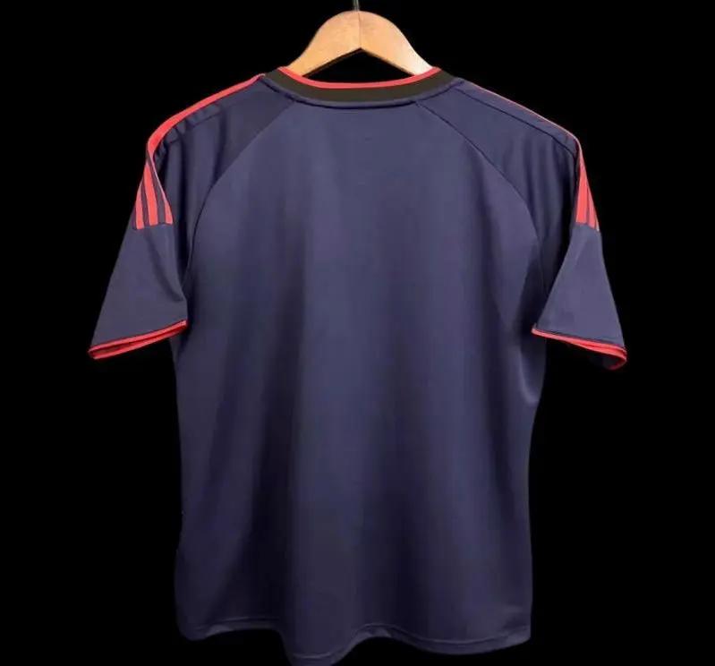 Japon Édition Spéciale Vagues 2022 2023 jerseynts