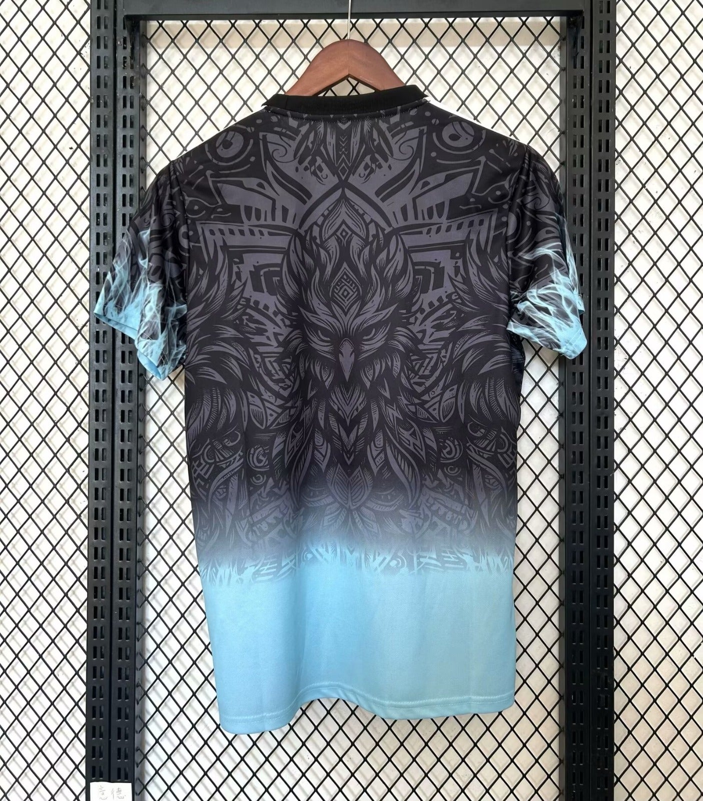 Maillot 24/25 Liverpool Bleu Spécial Dragon jerseynts