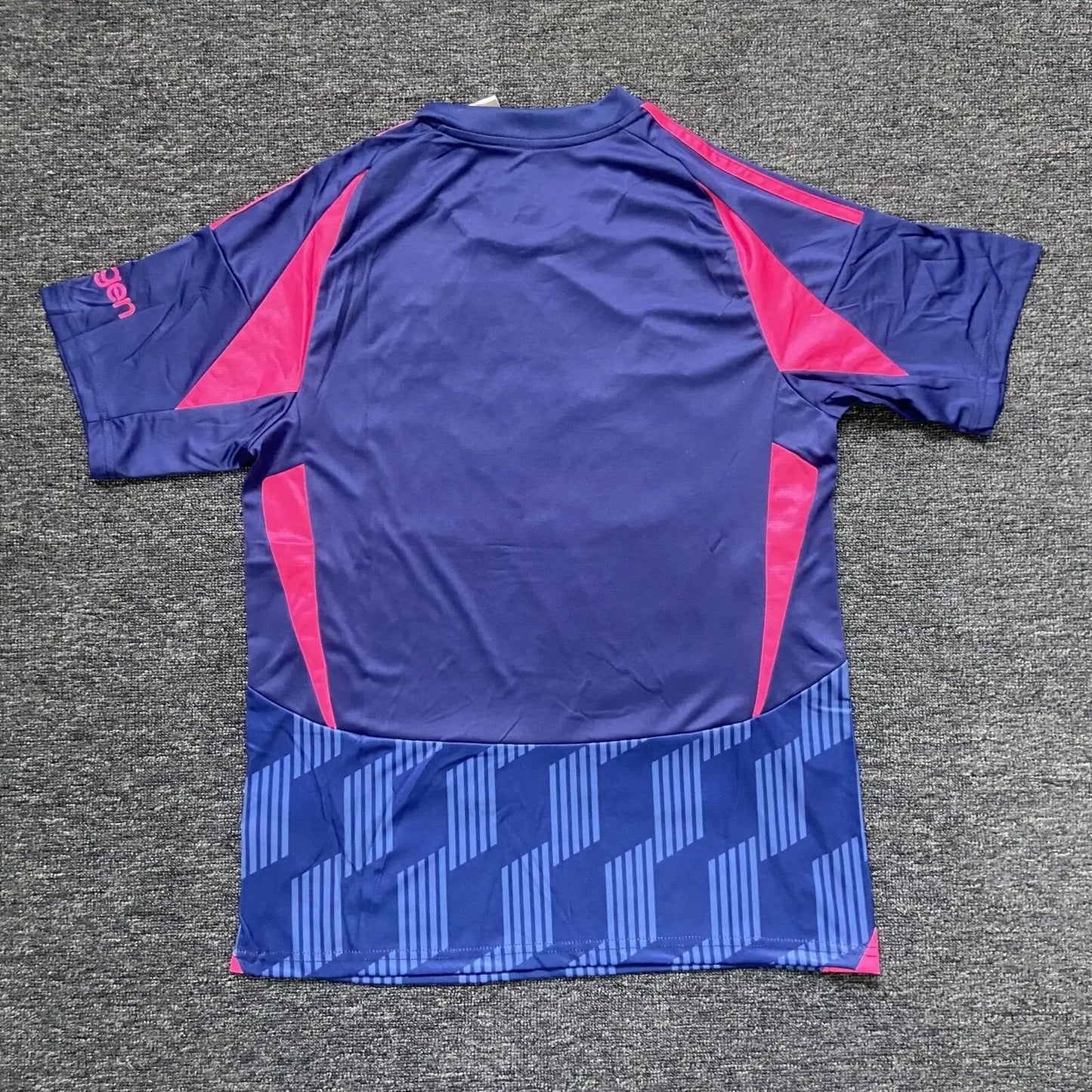 Maillot 24/25 Nottingham Forest Bleu jerseynts