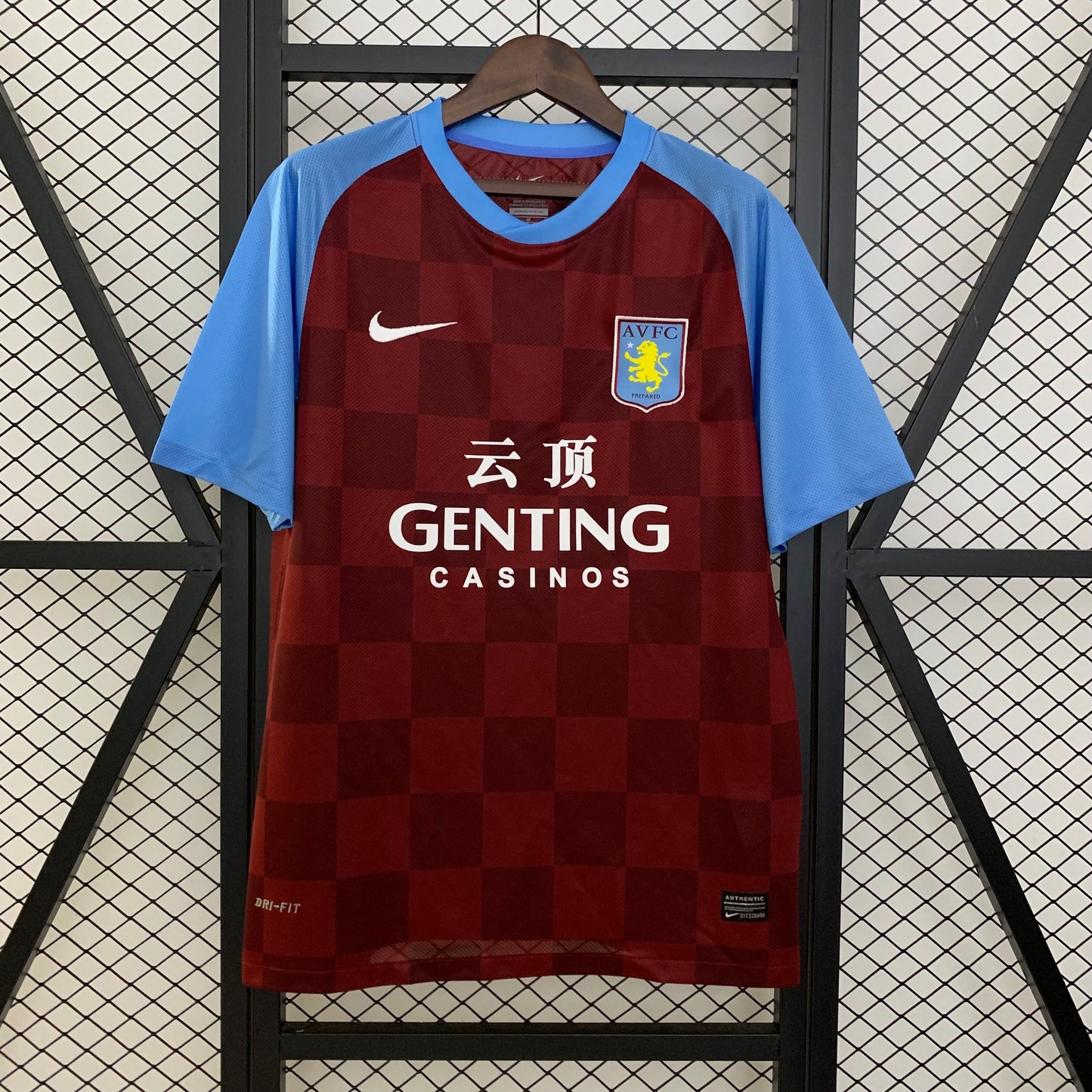 Maillot 11/12 Aston Villa Domicile Rétro jerseynts