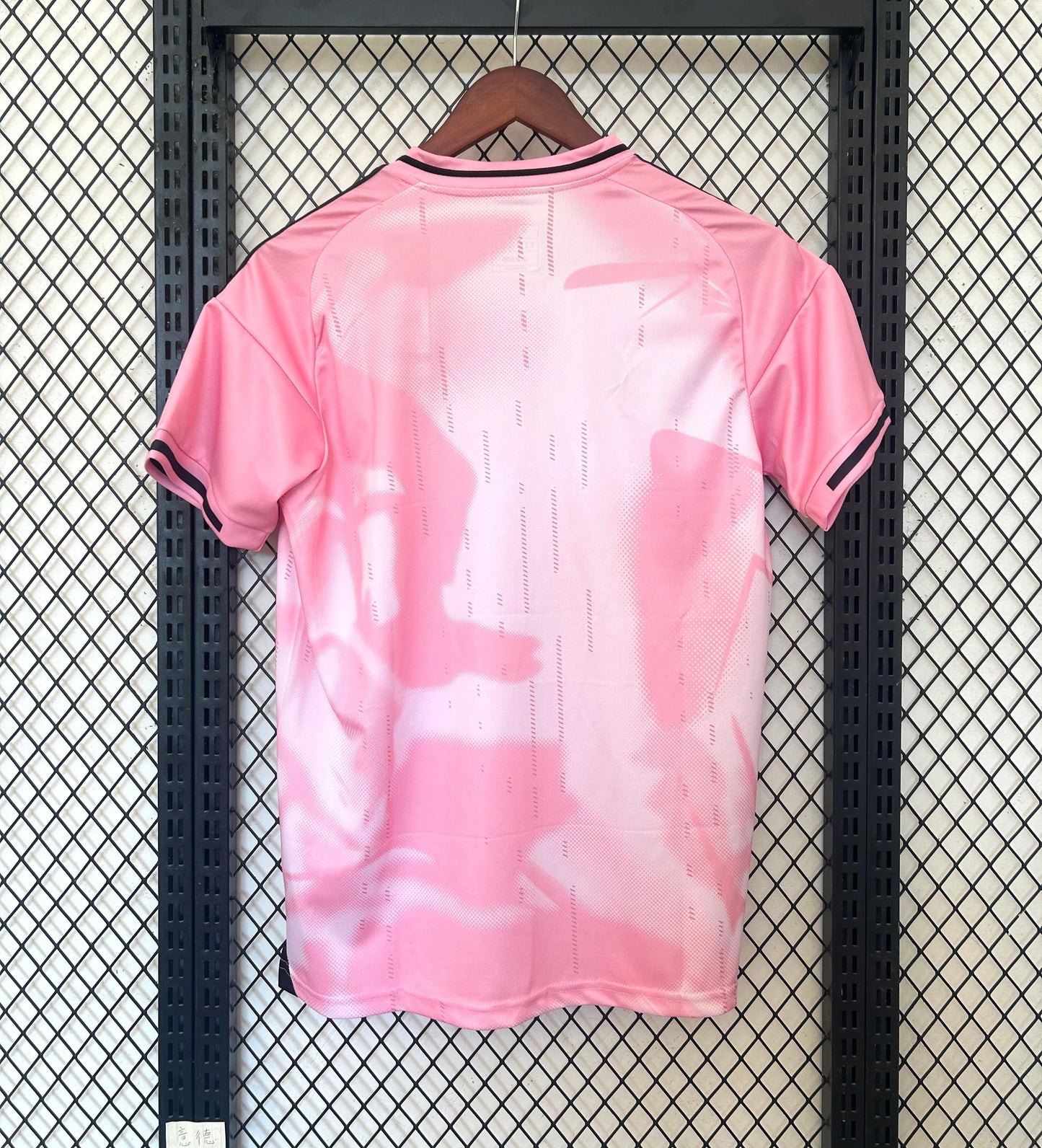 Maillot 24/25 Real Madrid Spécial Rose jerseynts