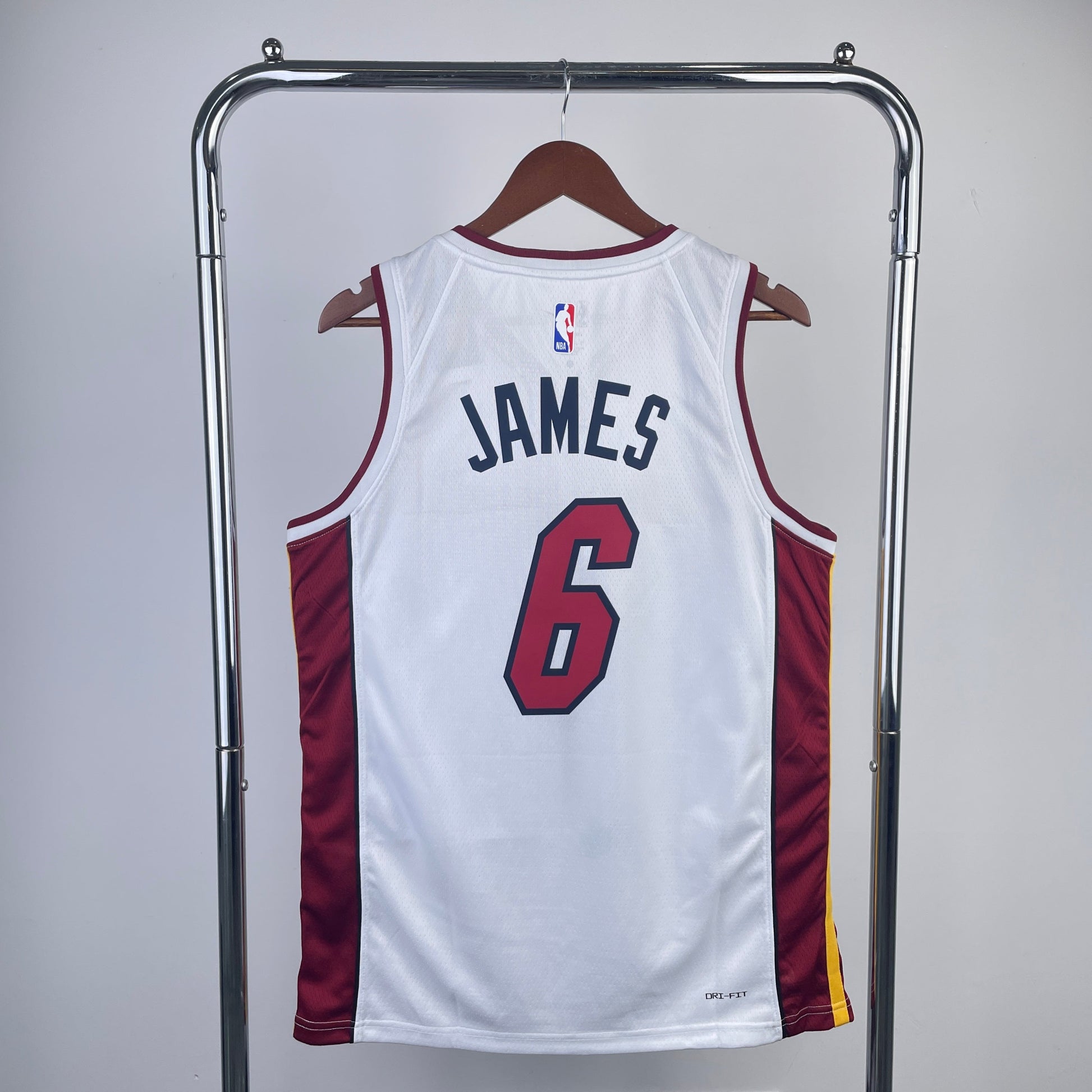 Miami Heat 23 (Retro Players) Nordic Techs