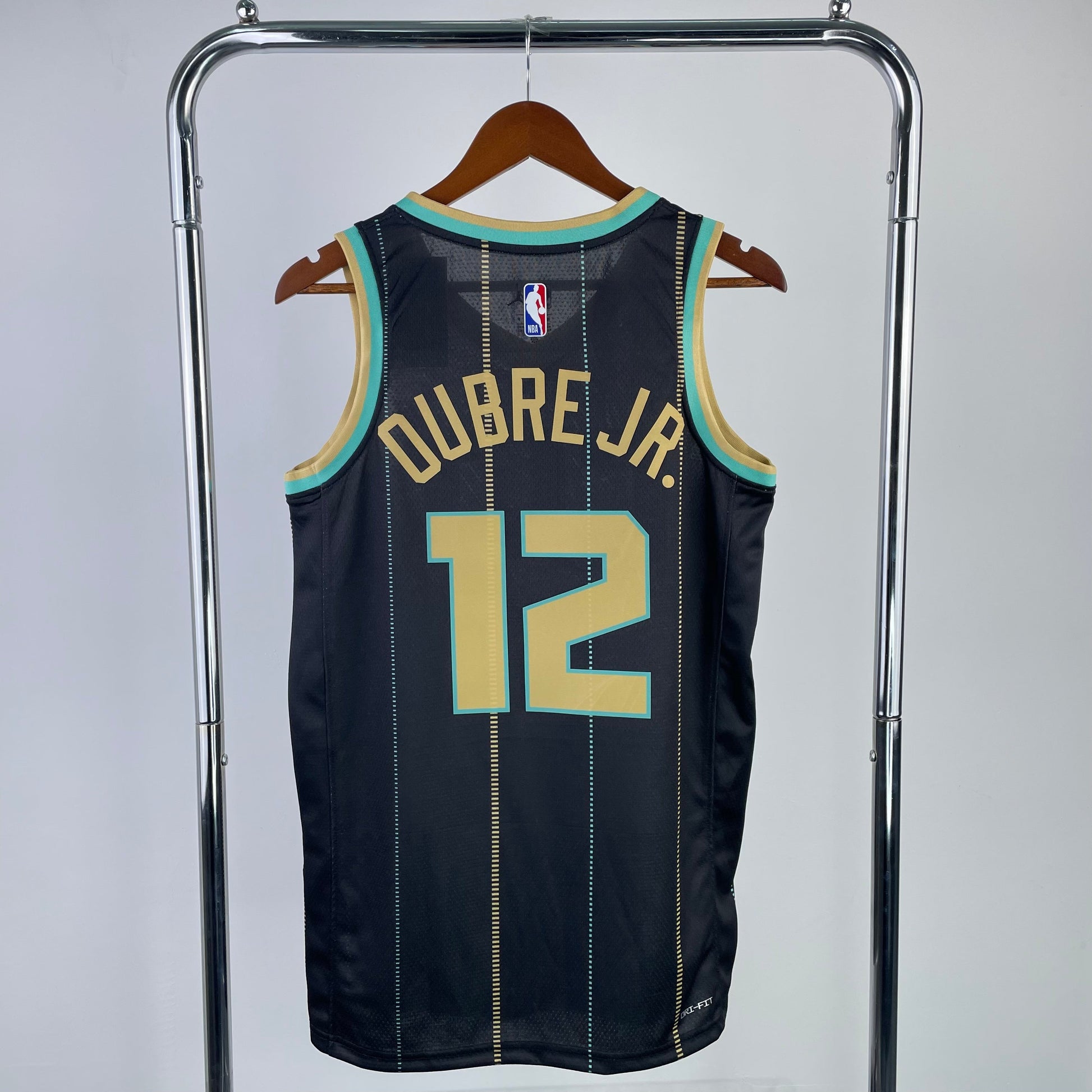 Charlotte Hornets 23 Nordic Techs