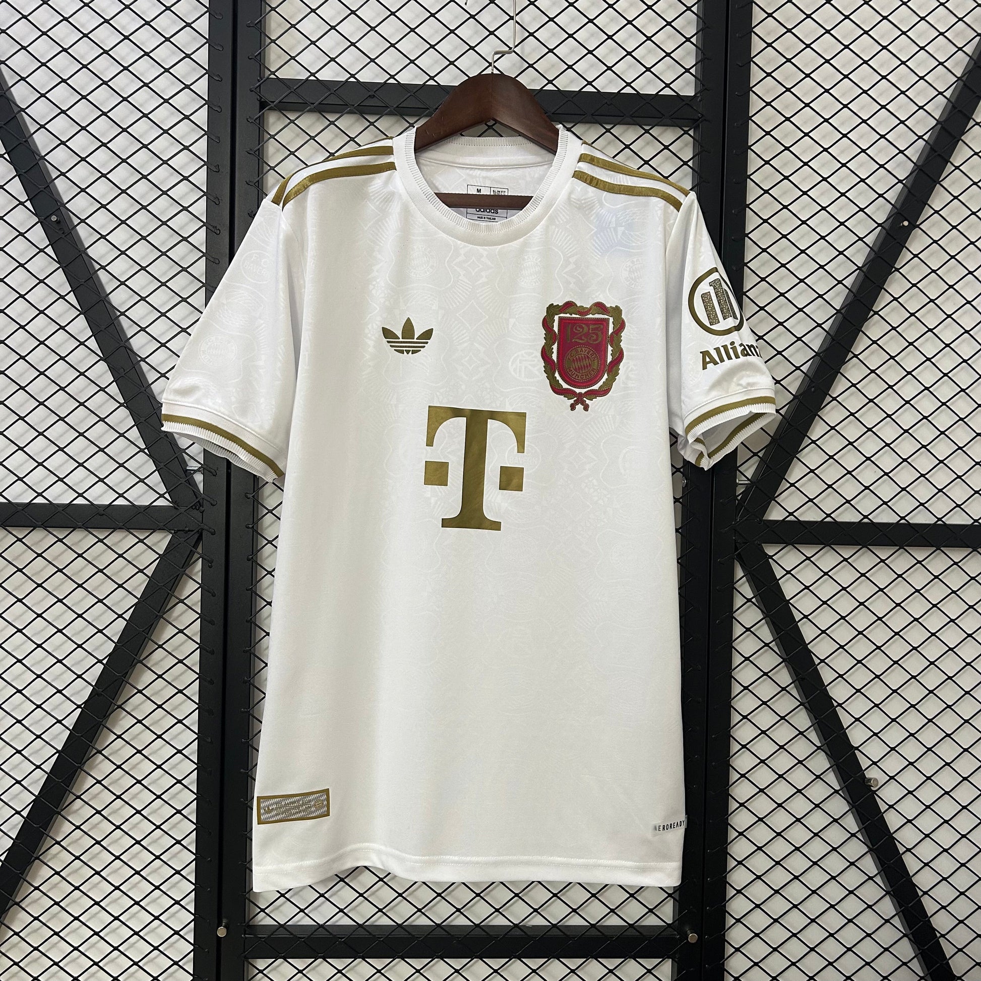 Maillot 24/25 Bayern Munich 125e L'Univers Du Maillot