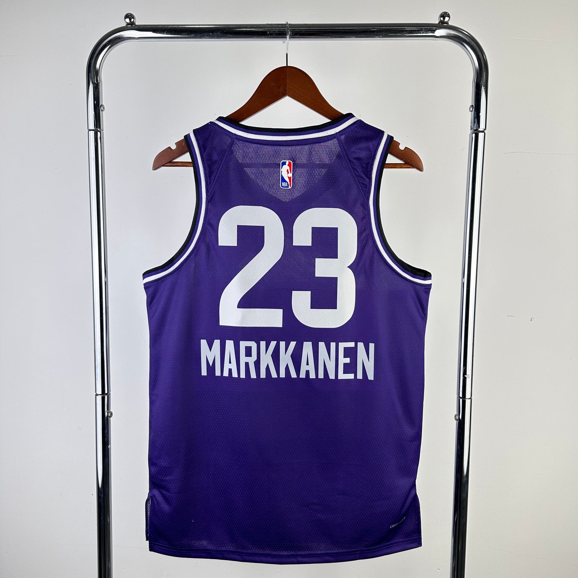 Utah Jazz 24 Nordic Techs