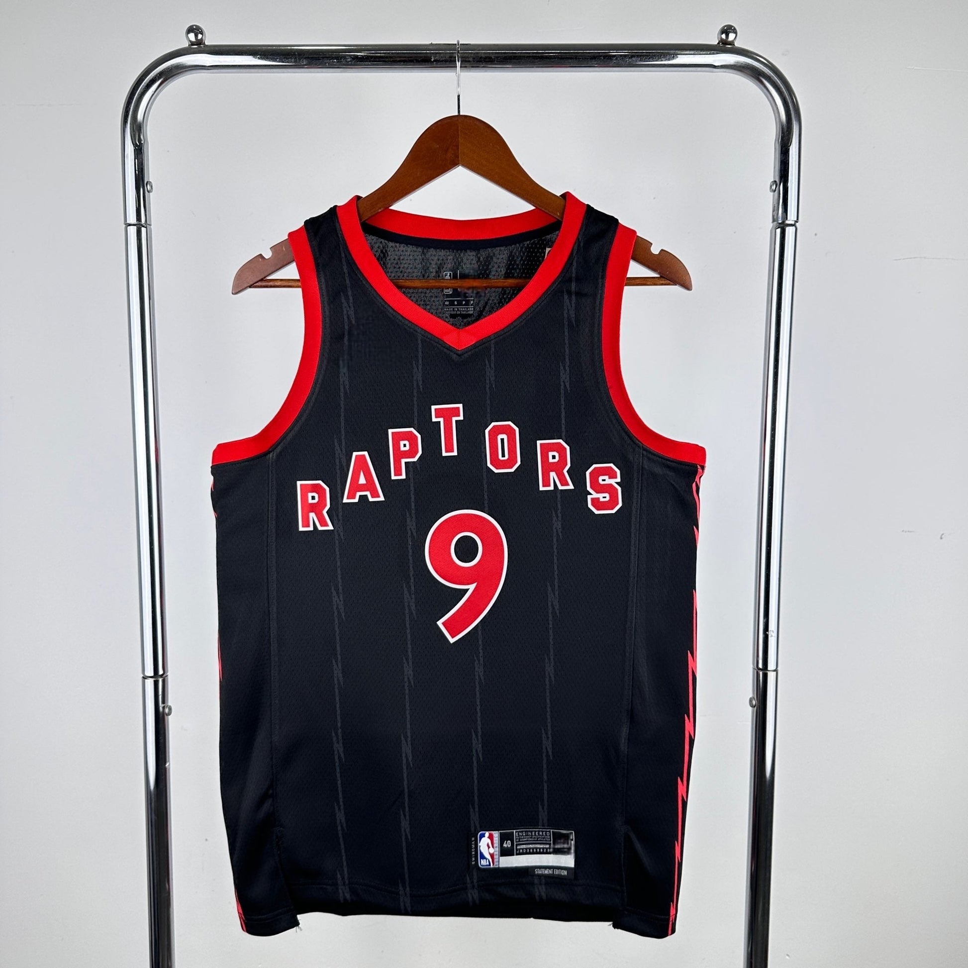 Toronto Raptors 24 Nordic Techs
