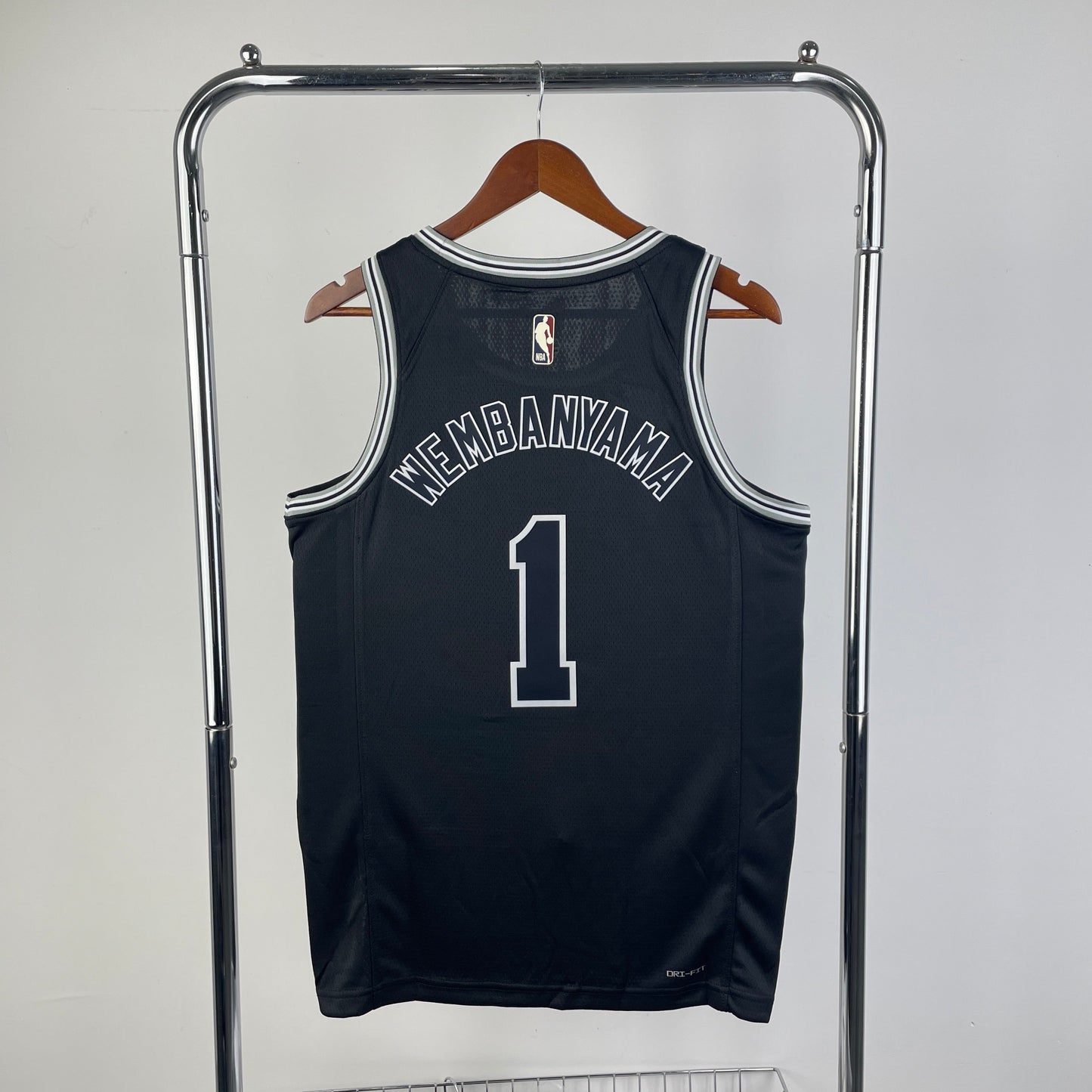San Antonio Spurs 23 Nordic Techs