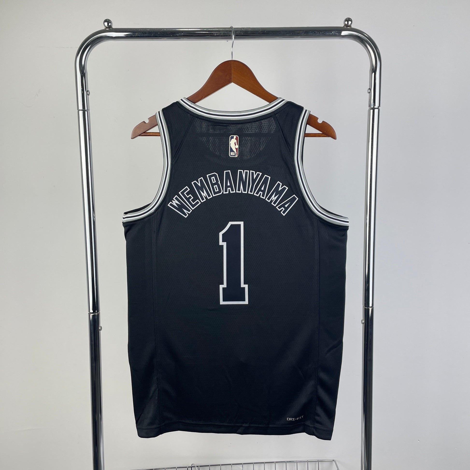 San Antonio Spurs 23 Nordic Techs