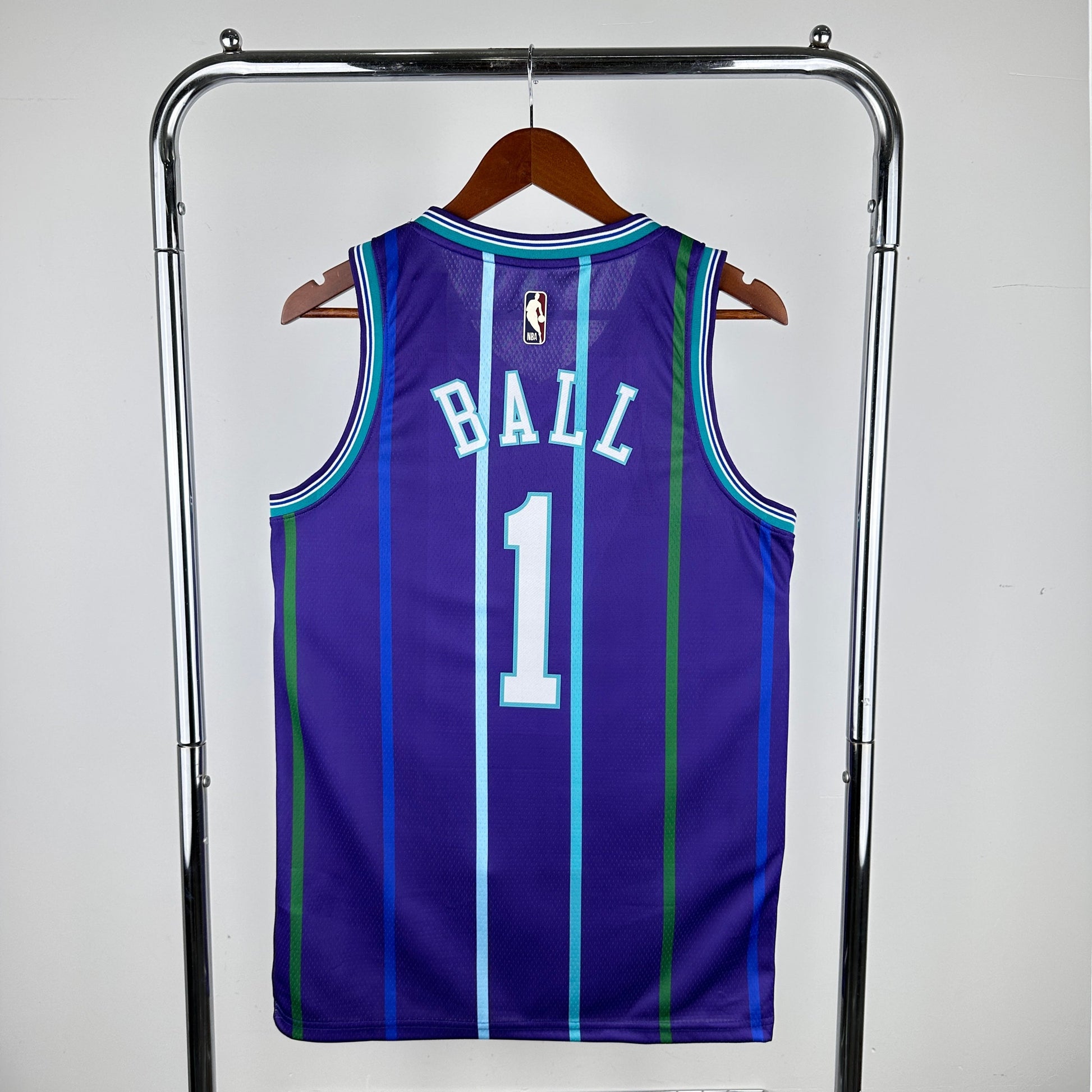 Charlotte Hornets 20 Nordic Techs