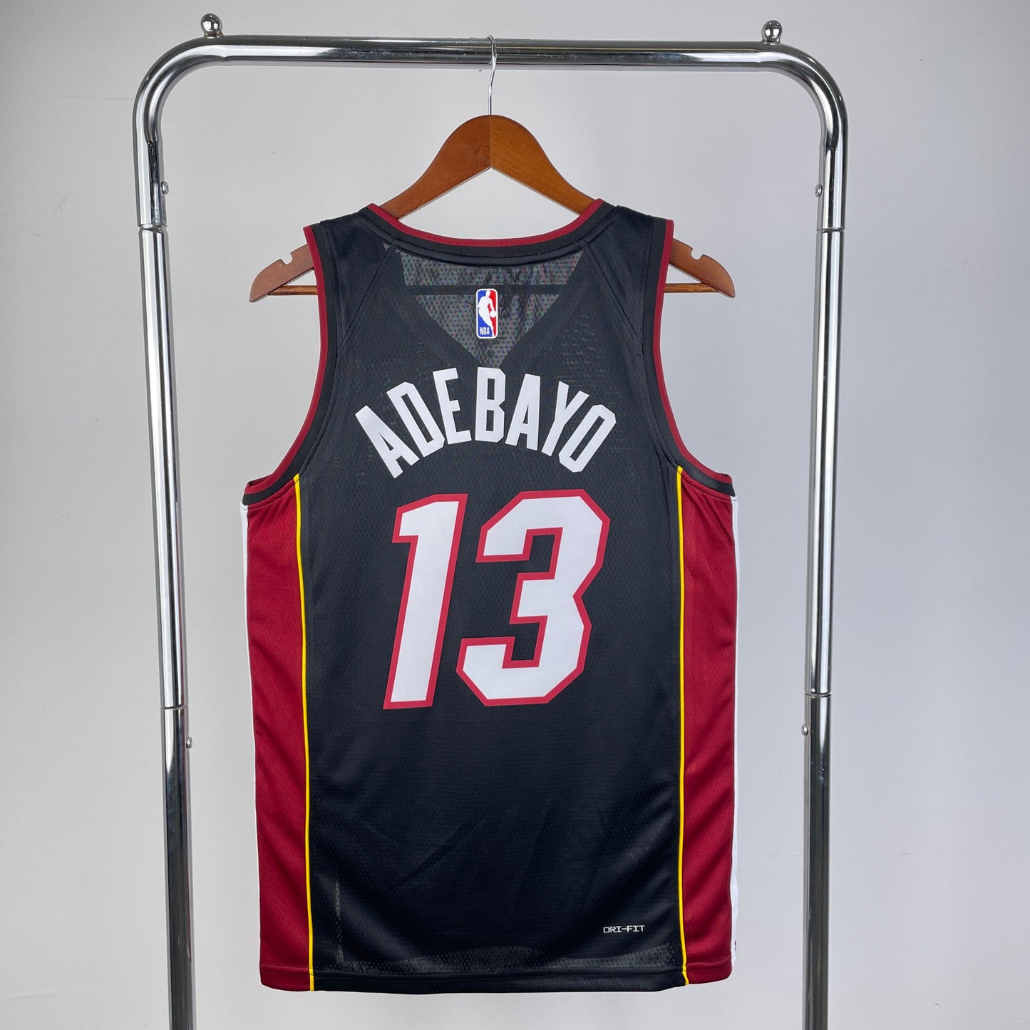 Miami Heat 23 (Retro Players) Nordic Techs