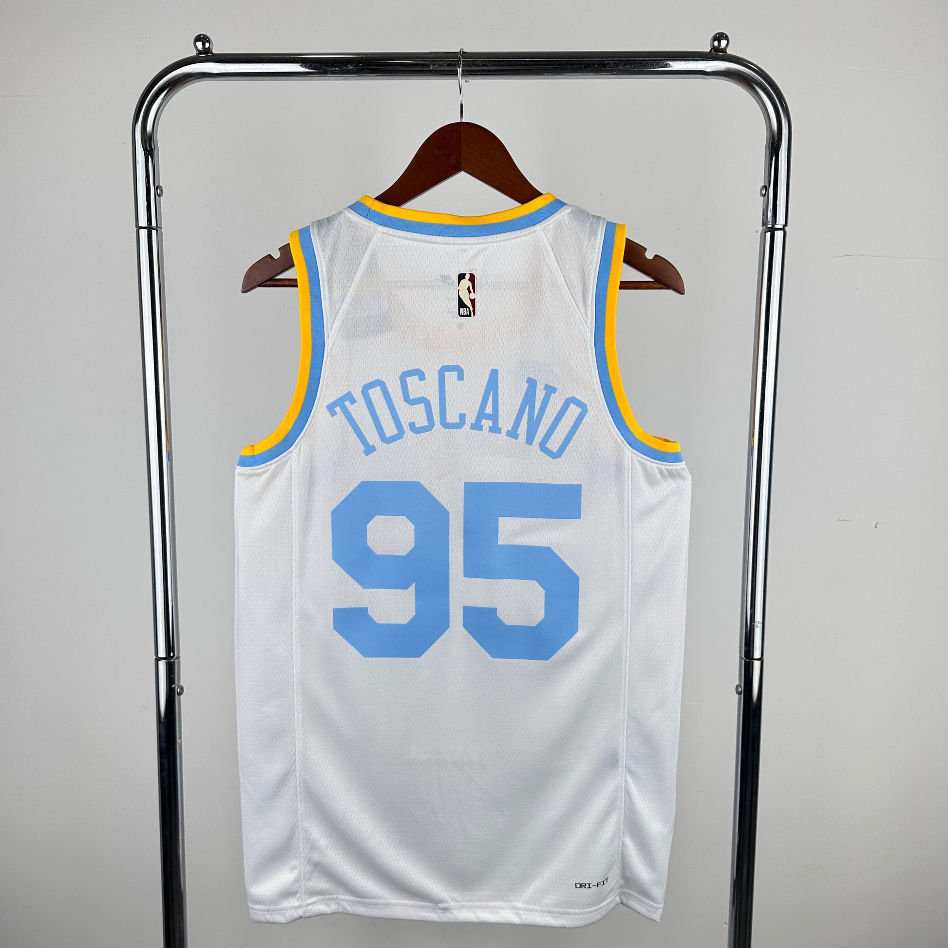 Los Angeles Lakers 23 Nordic Techs