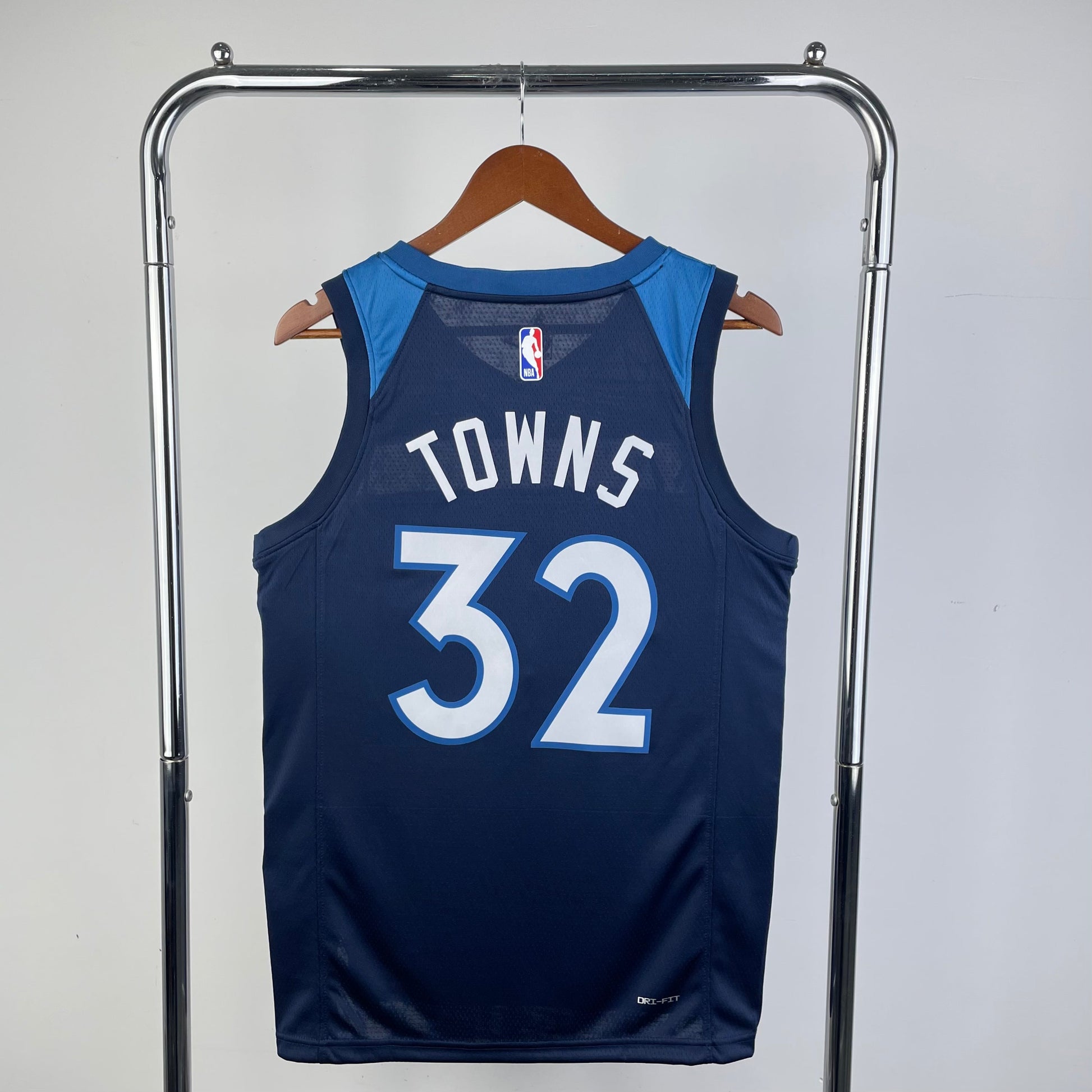 Minnesota Timberwolves 23 Nordic Techs