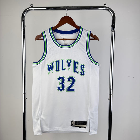 Minnesota Timberwolves 24 Nordic Techs