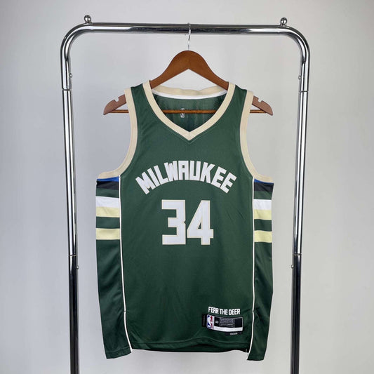 Milwaukee Bucks 23 Nordic Techs