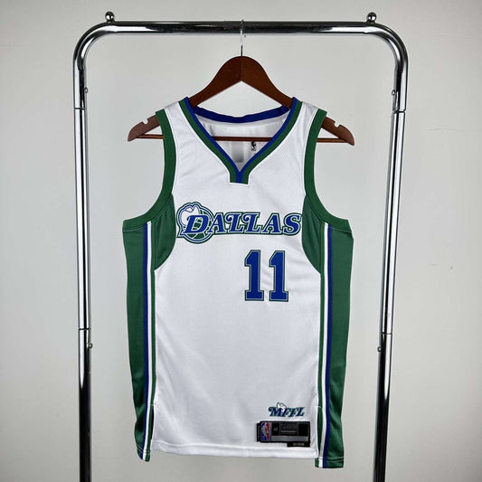 Dallas Mavericks 24 Nordic Techs
