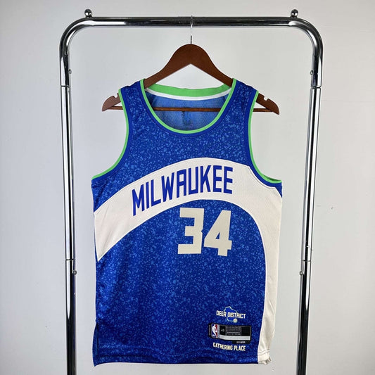 Milwaukee Bucks 24 Nordic Techs