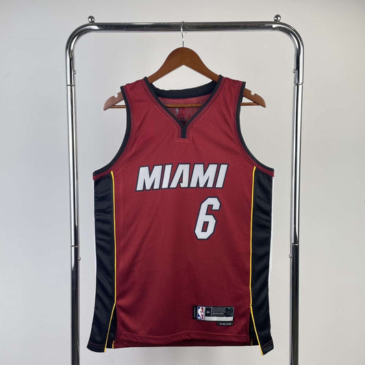 Miami Heat 23 (Retro Players) Nordic Techs