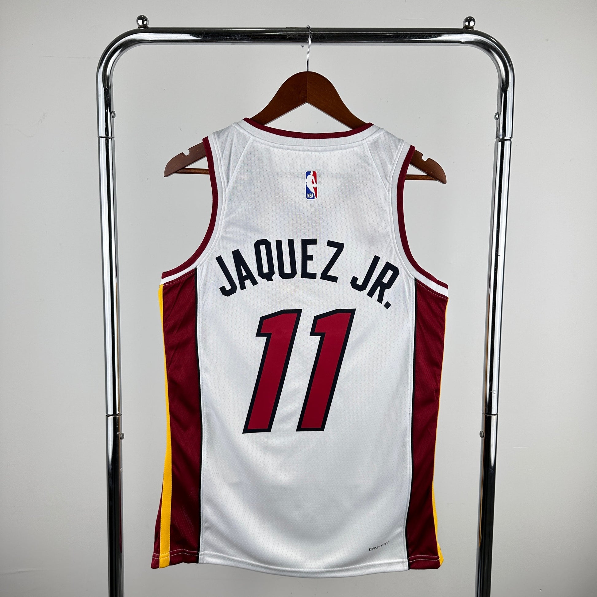 Miami Heat 23 (Retro Players) Nordic Techs
