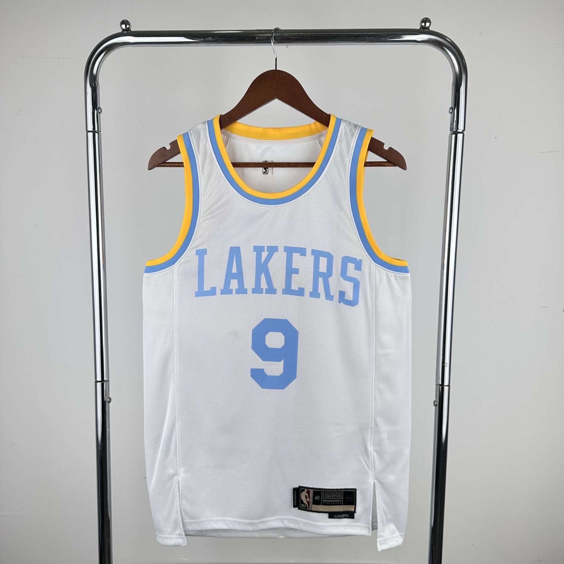 Los Angeles Lakers 23 Nordic Techs