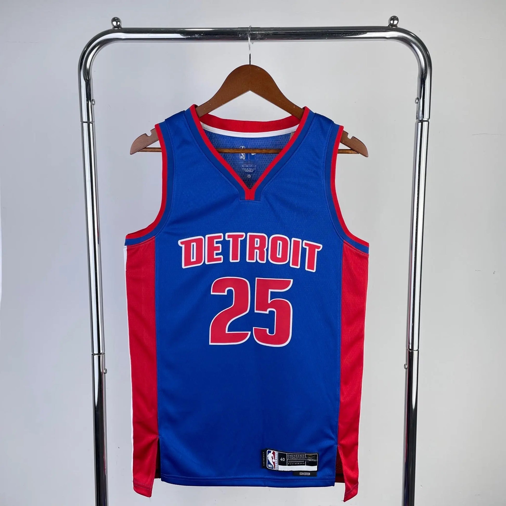 Detroit Pistons 23 (Retro Players) Nordic Techs