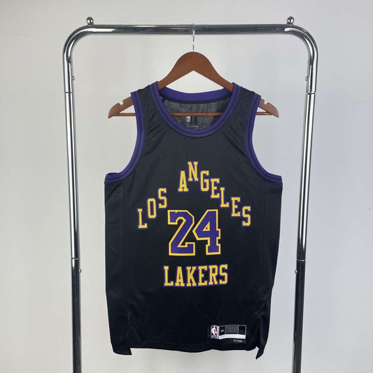 Los Angeles Lakers 24 (Retro Players) Nordic Techs