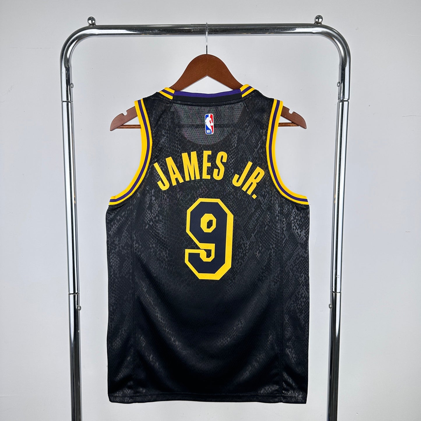 Los Angeles Lakers 24 (Retro Players)