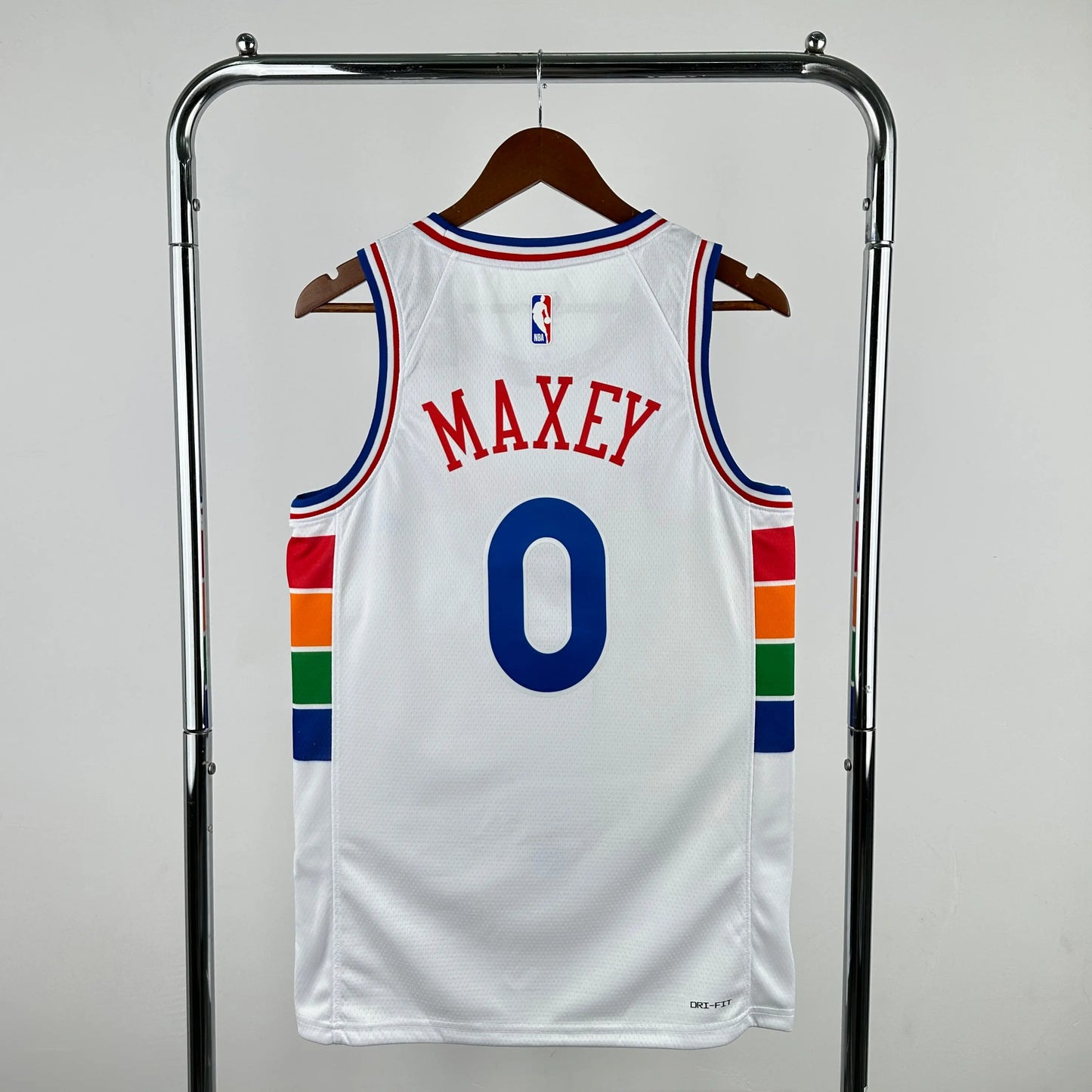Philadelphia 76ers 25 Nordic Techs