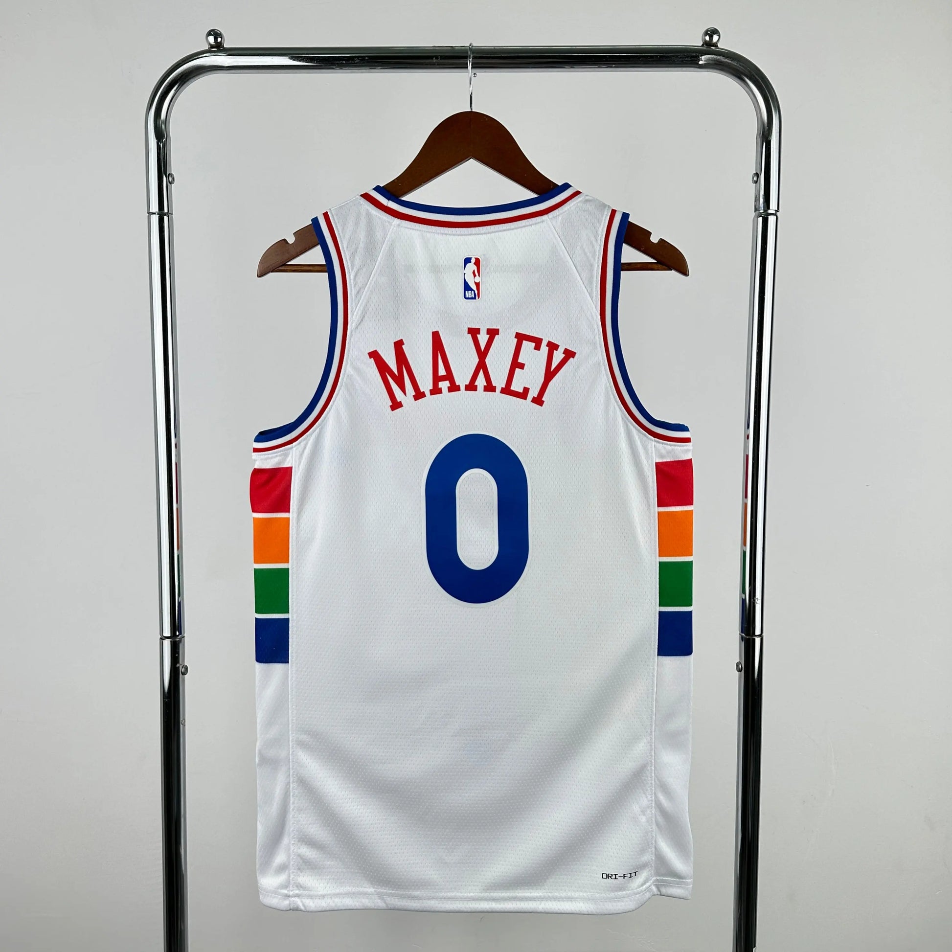 Philadelphia 76ers 25 Nordic Techs
