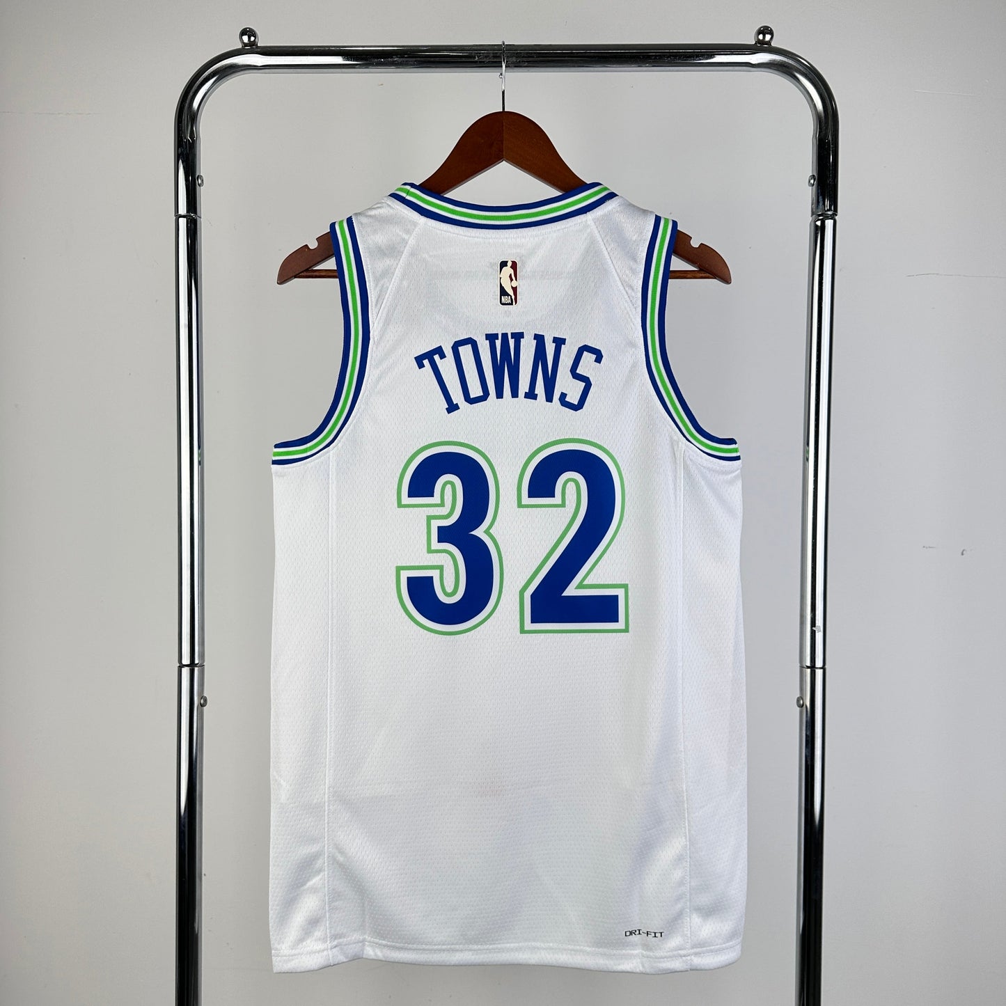 Minnesota Timberwolves 24 Nordic Techs
