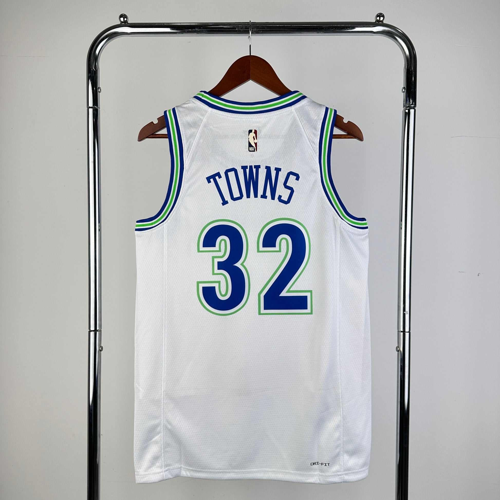 Minnesota Timberwolves 24 Nordic Techs
