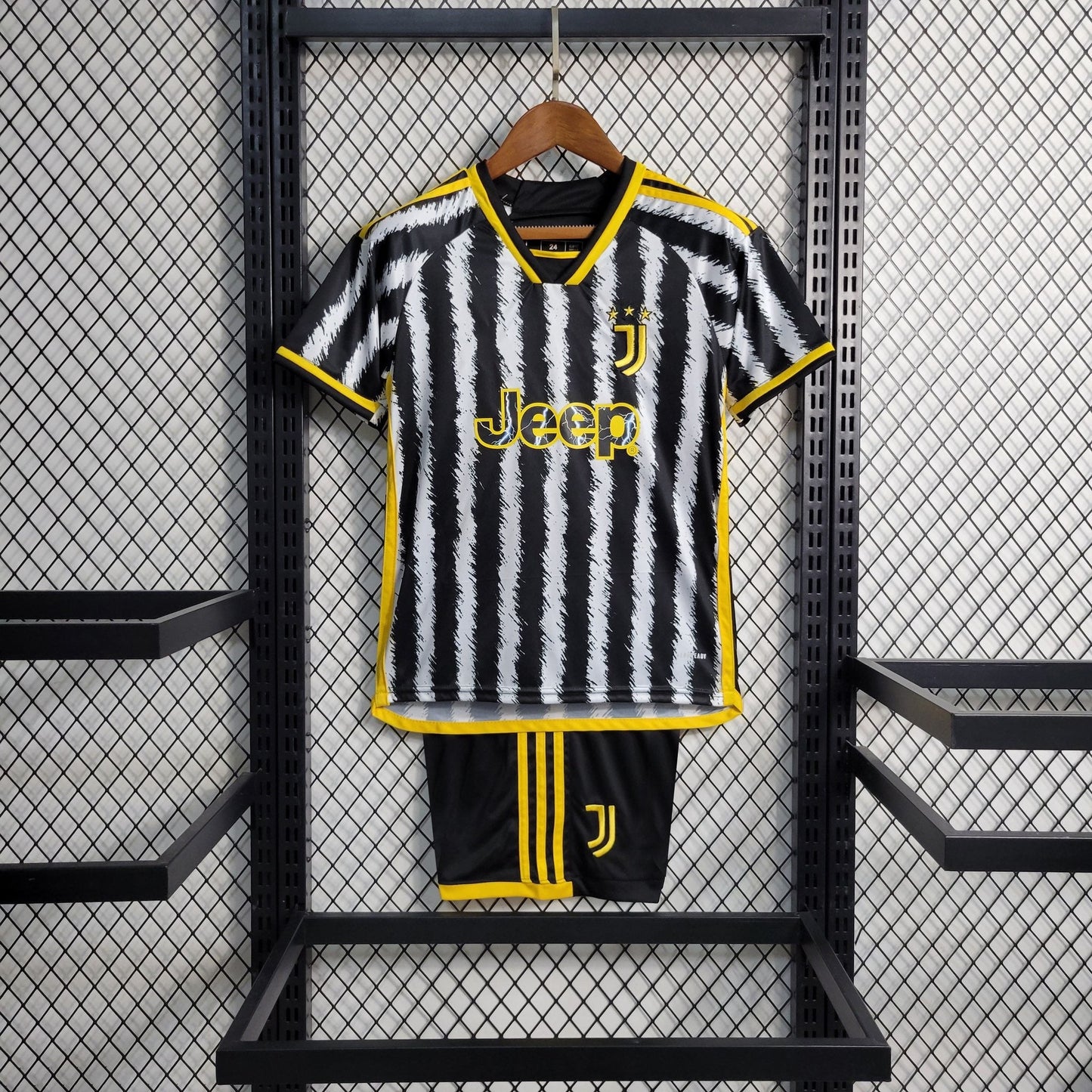Juventus maillot Domicile ensemble Enfant 2023 2024 L'Univers Du Maillot