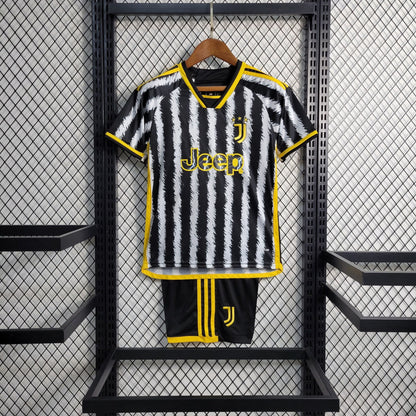 Juventus maillot Domicile ensemble Enfant 2023 2024 L'Univers Du Maillot