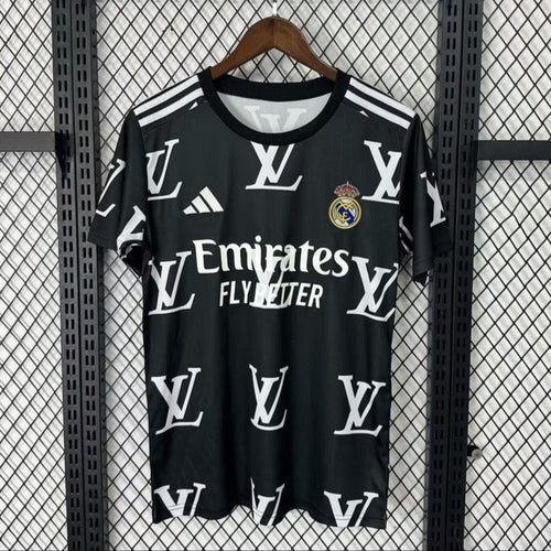 Maillot 25/26 Real Madrid Spécial
