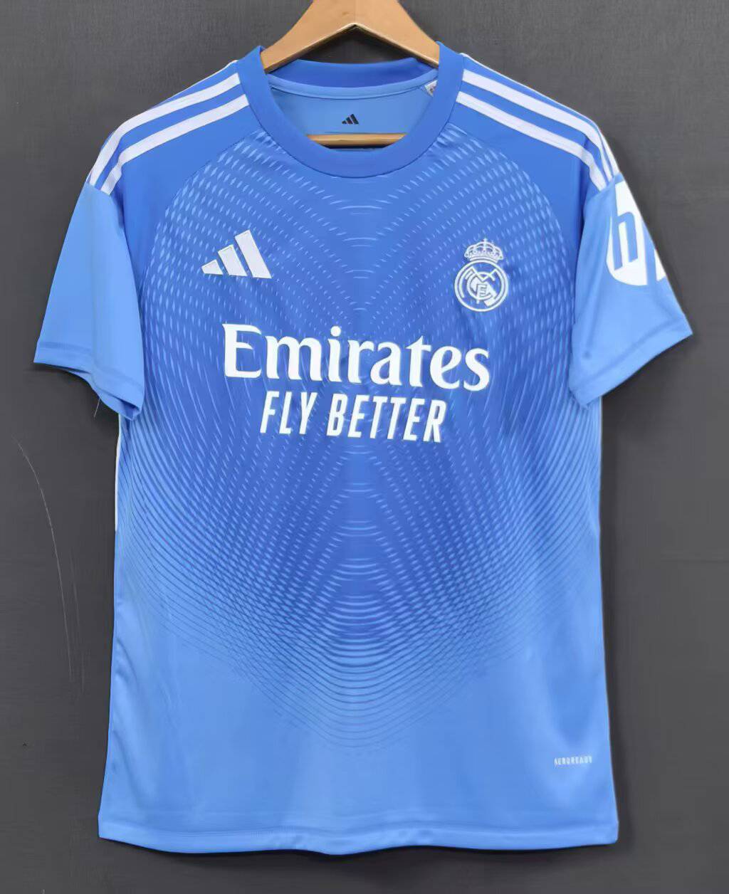 Maillot 25/26 Real Madrid Spécial