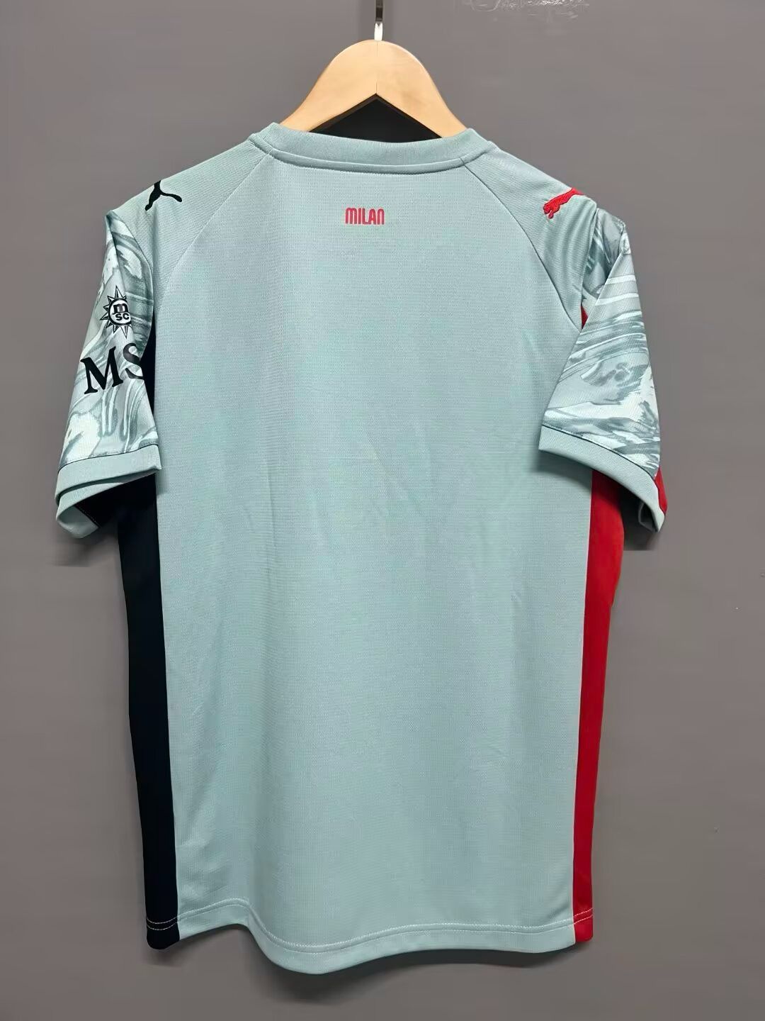 Maillot 25/26 AC Milan L'Univers Du Maillot