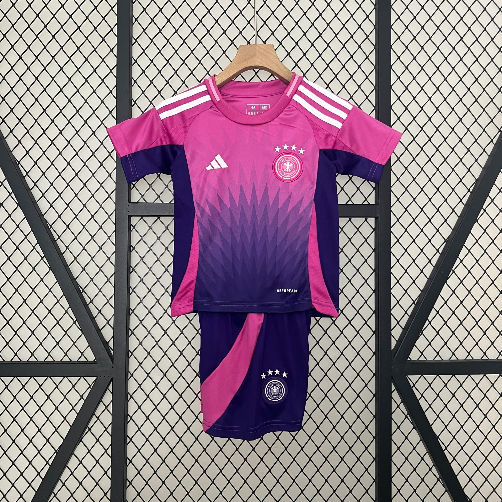24/25 Ensemble Enfant Allemagne L'Univers Du Maillot